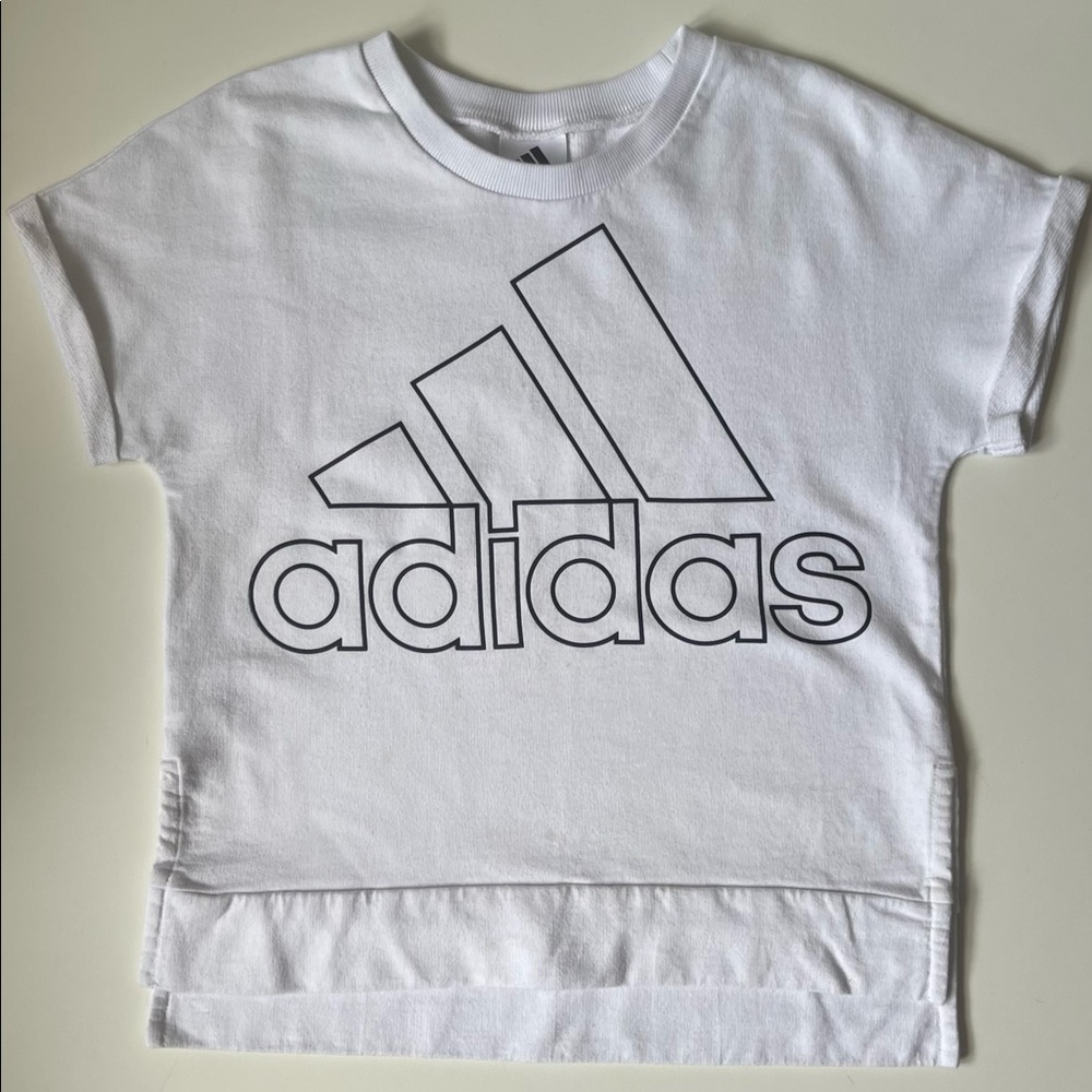 Adidas Girls’ Trefoil logo heavyweight T-shirt - Picture 1 of 5